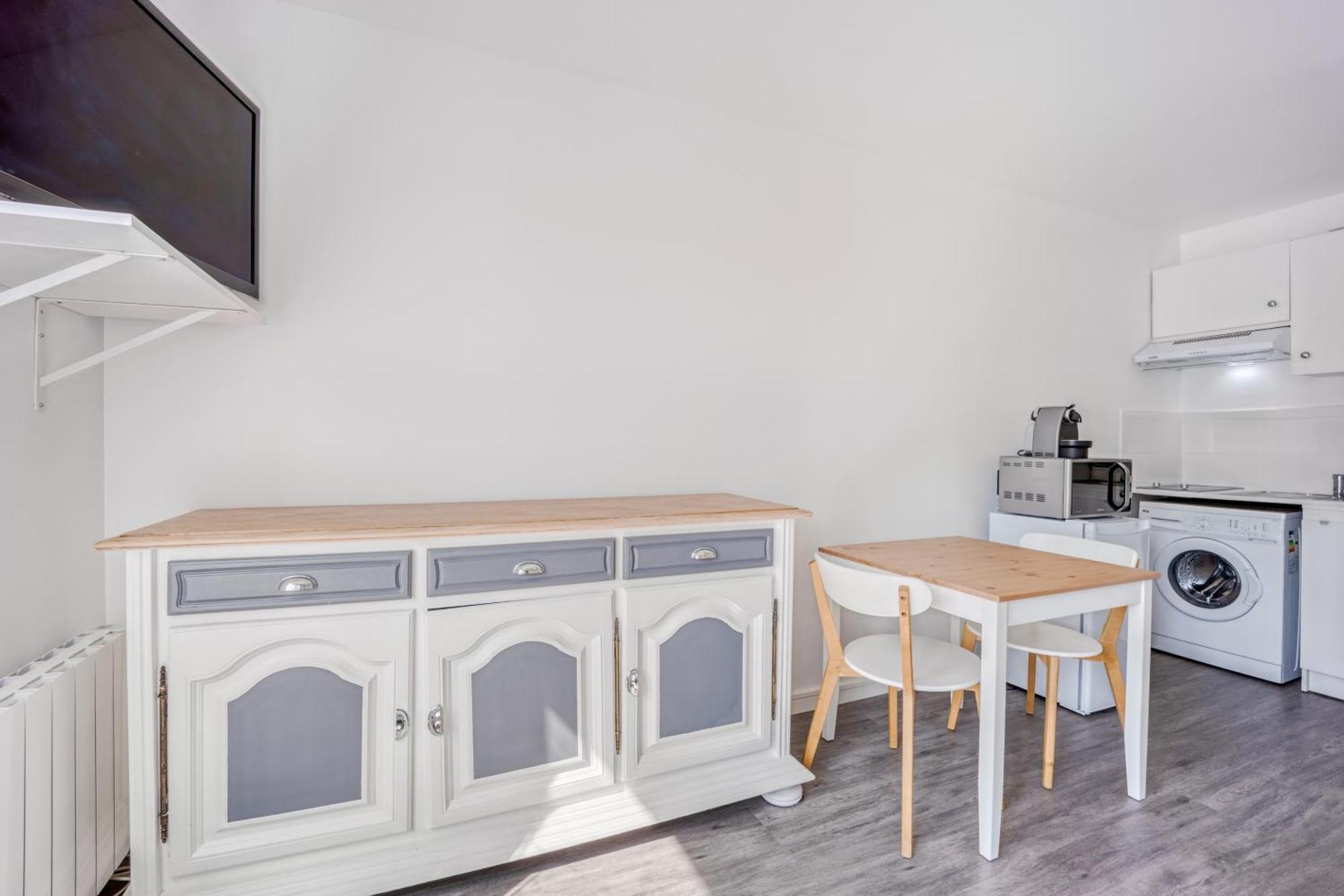 Le Petit Normand - Studio Avec Jardin A 500 M De La Plage Courseulles-sur-Mer Ngoại thất bức ảnh
